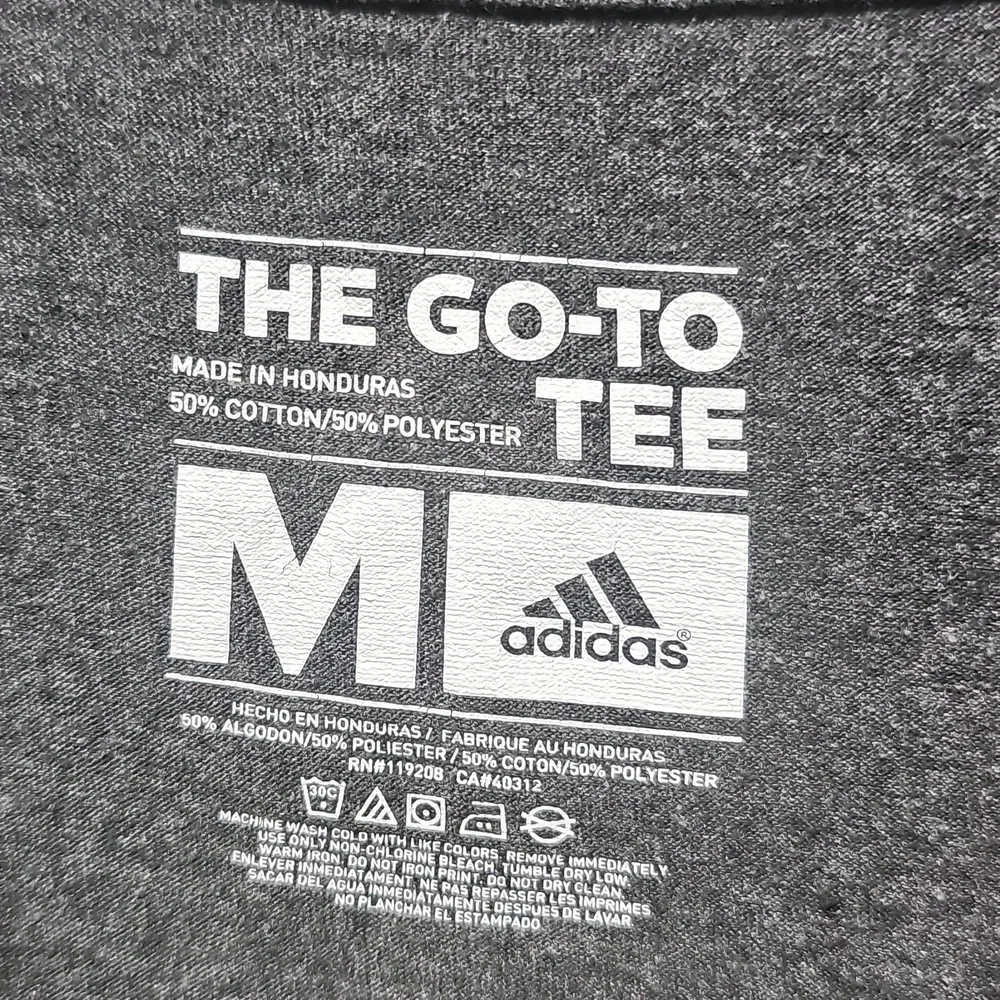 Adidas Cleveland Cavaliers 2016 NBA Champions Tee Shirt Medium